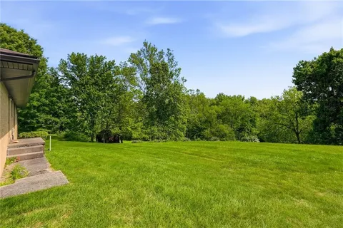 $284,900 | 505 Fannie St Extension, McDonald, PA 15057