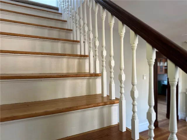 $3,200 | 100 Maple Avenue, Barrington, RI 02806