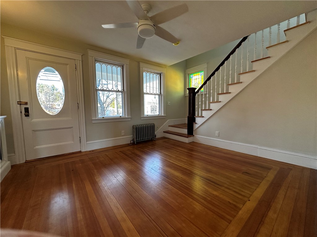 100 Maple Avenue Barrington, RI 02806 - Photo 6 of 23