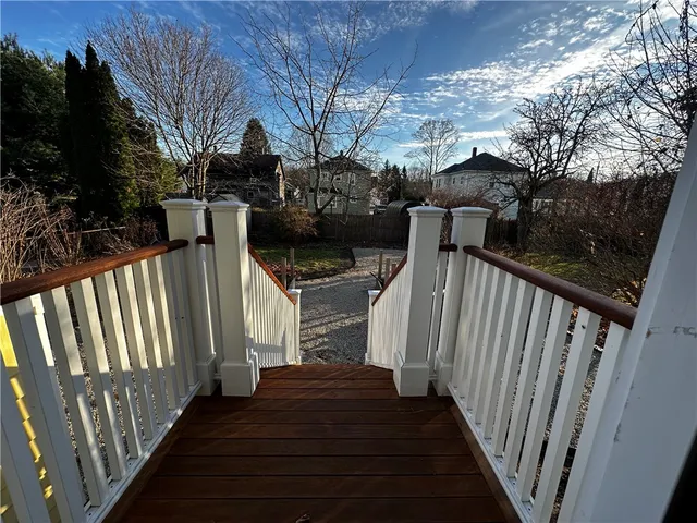 $3,200 | 100 Maple Avenue, Barrington, RI 02806