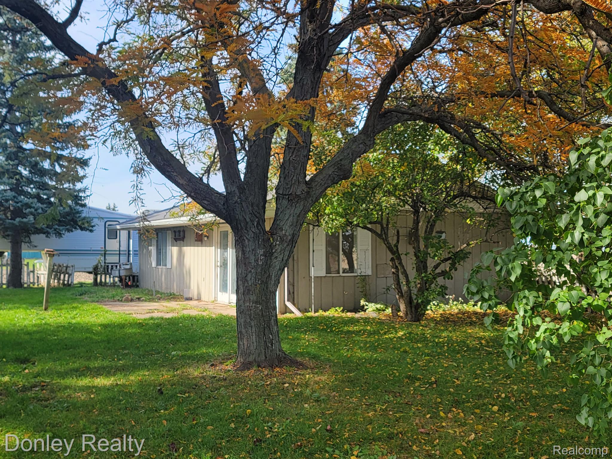 4750 West Elmwood Road Akron, MI 48701 - Photo 10 of 12 Gallery Image 10