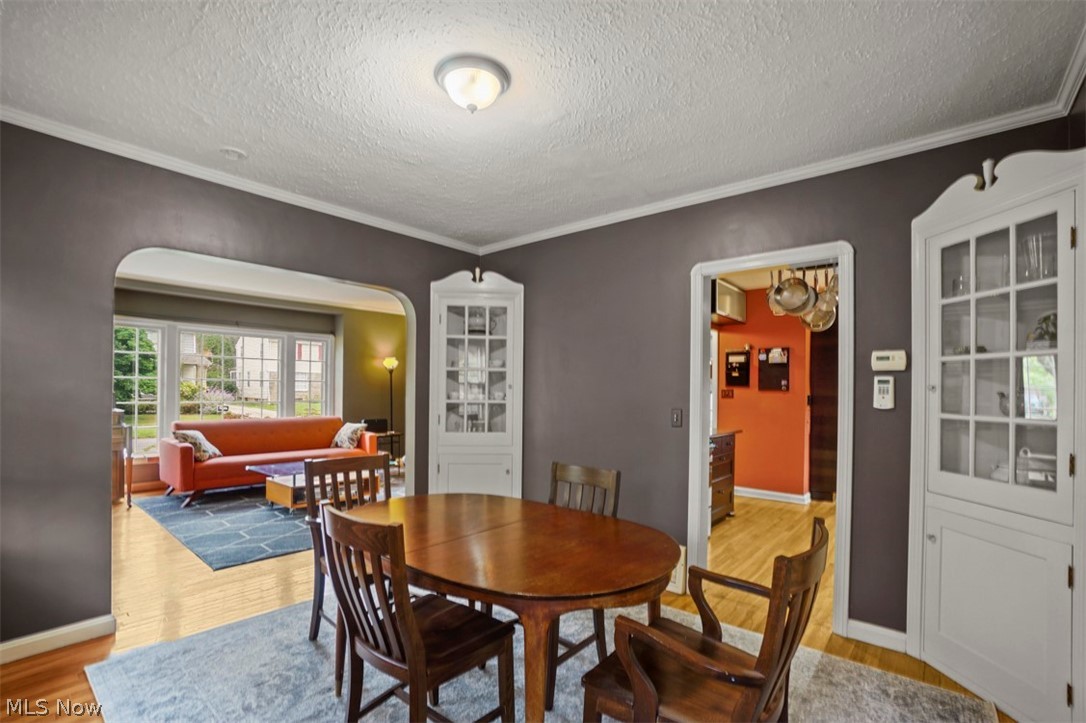 926 Beverly Road Cleveland Heights, OH 44121 - Photo 11 of 35 Gallery Image 11