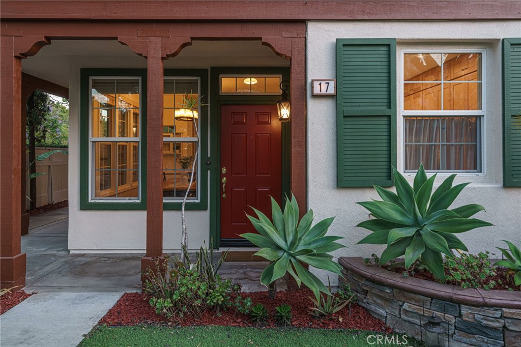 17 Oatfield Farm Ladera Ranch, CA 92694 - Photo 5 of 57 Beautiful curb appeal with low maintenance landscaping.