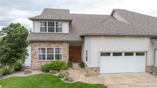 $1,275,000 | 15 Pointe Court, Lake Ozark, MO 65049