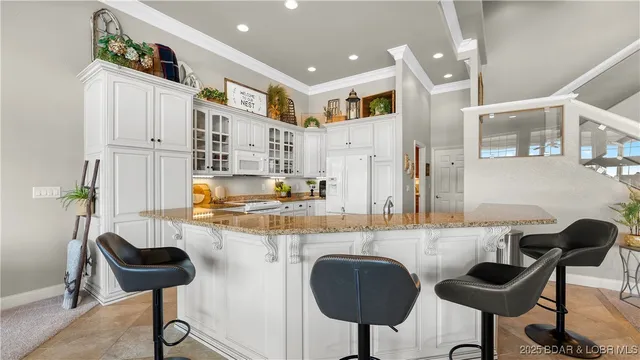 $1,275,000 | 15 Pointe Court, Lake Ozark, MO 65049