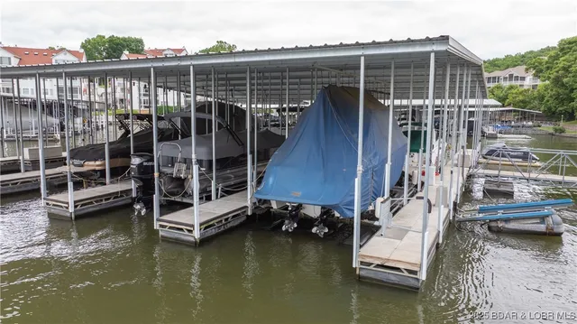 $1,275,000 | 15 Pointe Court, Lake Ozark, MO 65049