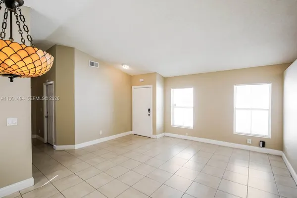 $3,145 | Dimensions North at Chapel, Pembroke Pines, FL 33029