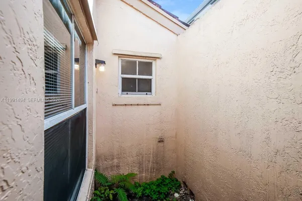 $3,145 | Dimensions North at Chapel, Pembroke Pines, FL 33029