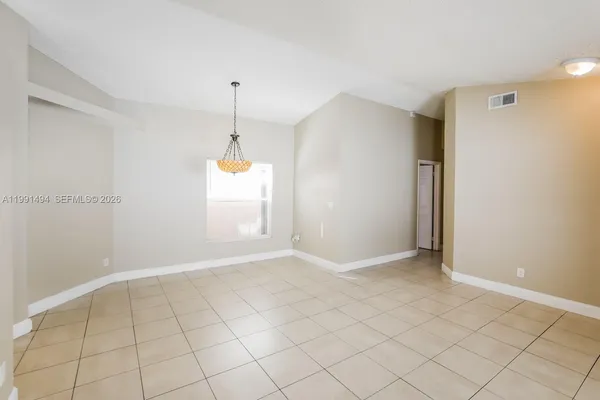 $3,145 | Dimensions North at Chapel, Pembroke Pines, FL 33029