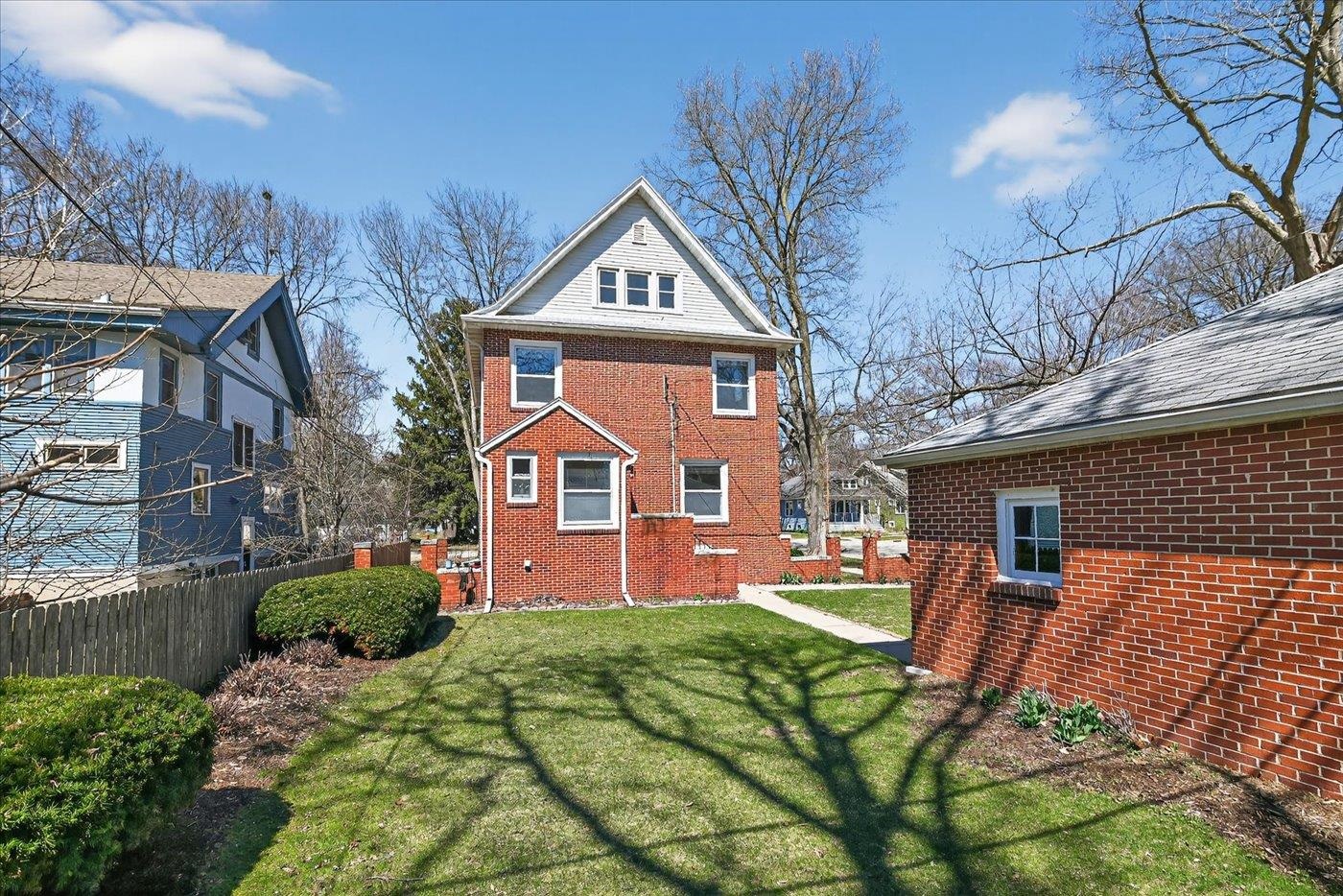 2103 Madison Street Madison, WI 53711 - Photo 4 of 45