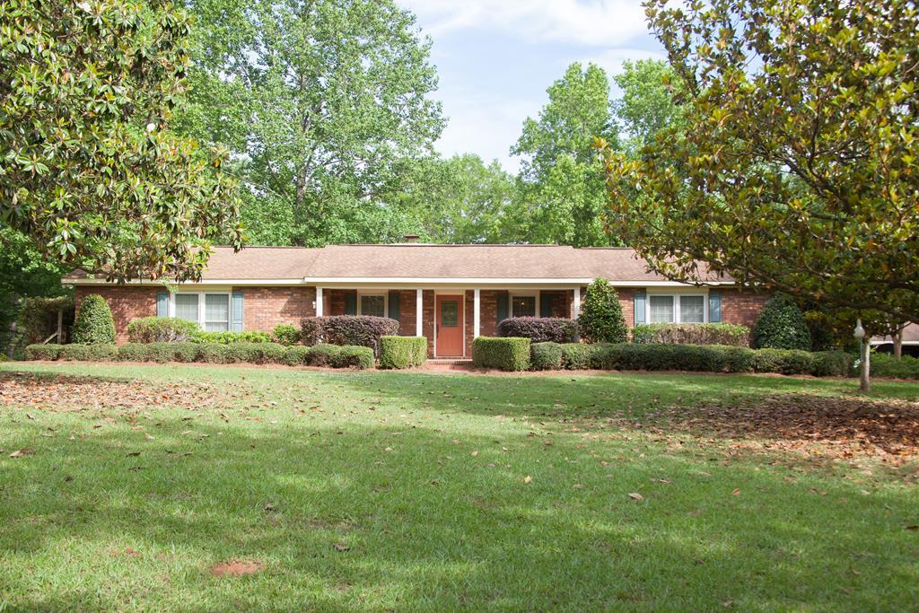 414 Homer Roberts Road Gray, GA 31032 - Photo 1 of 33 a front view of house with yard and green space