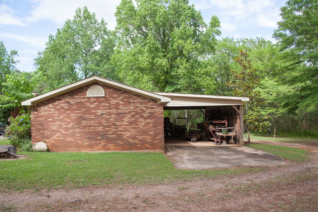 414 Homer Roberts Road Gray, GA 31032 - Photo 20 of 33 a view of outdoor space yard and patio