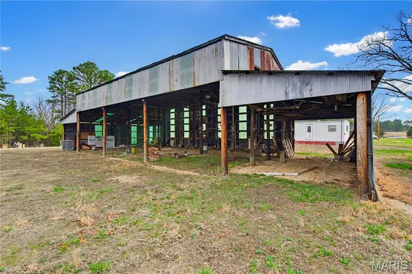 $675,000 | 60863 Highway 21, Ellington, MO 63638