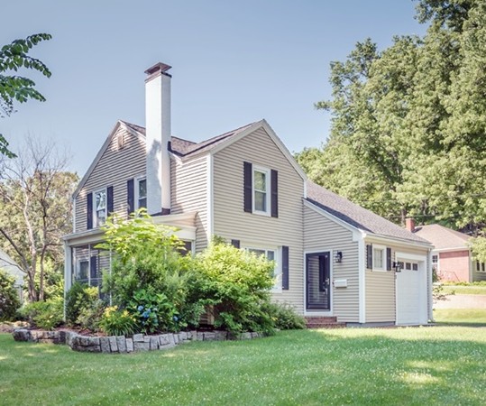 2 Castle Heights Road Andover, MA 01810 - Photo 1 of 21 Gallery Image 1