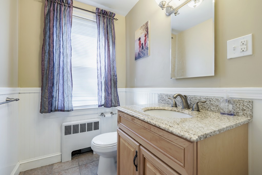 2 Castle Heights Road Andover, MA 01810 - Photo 12 of 21 Gallery Image 12