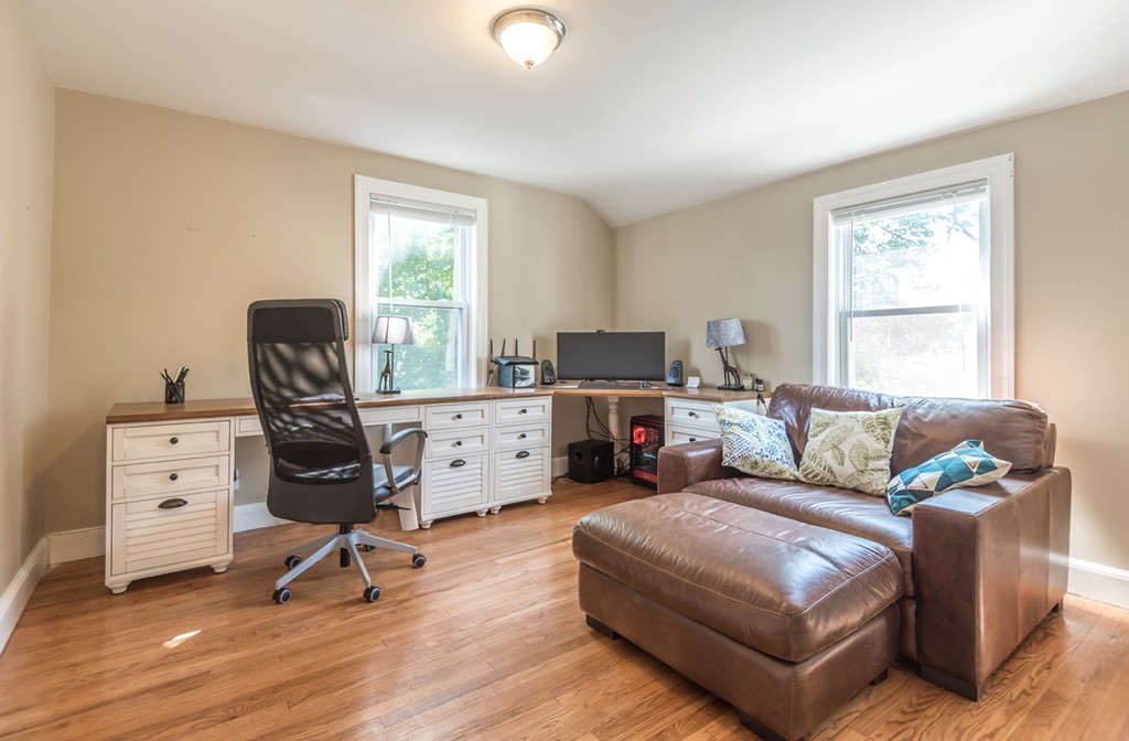 2 Castle Heights Road Andover, MA 01810 - Photo 17 of 21 Gallery Image 17