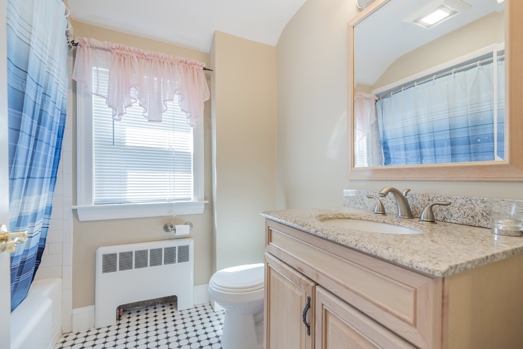 2 Castle Heights Road Andover, MA 01810 - Photo 18 of 21 Gallery Image 18