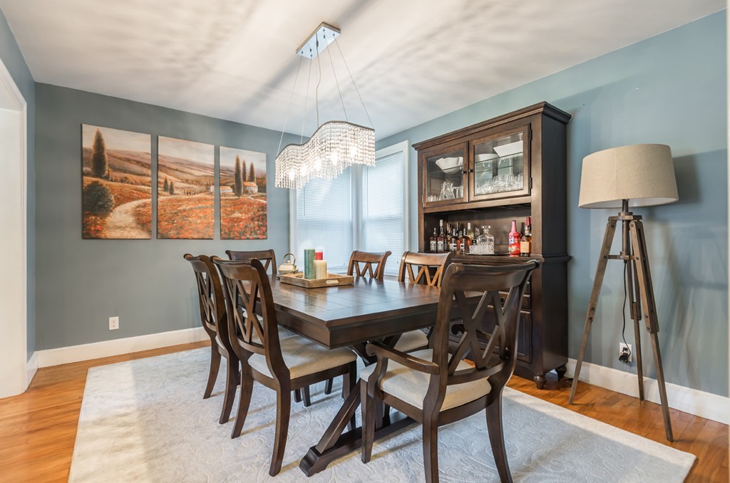 2 Castle Heights Road Andover, MA 01810 - Photo 6 of 21 Gallery Image 6
