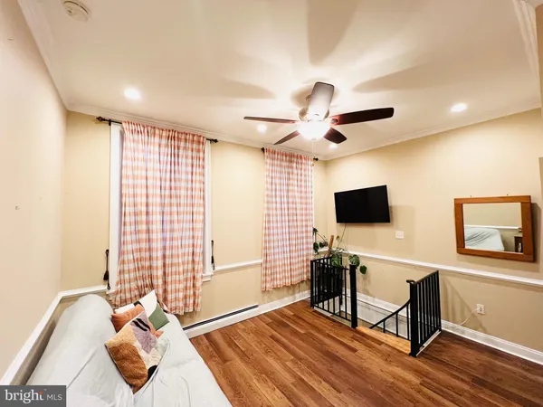 $215,000 | 265 South 9th Street, Unit 1F, Philadelphia, PA 19107