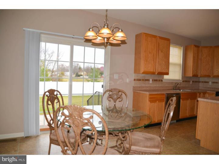 17 Howard Street Carneys Point, NJ 08069 - Photo 3 of 25 Gallery Image 3