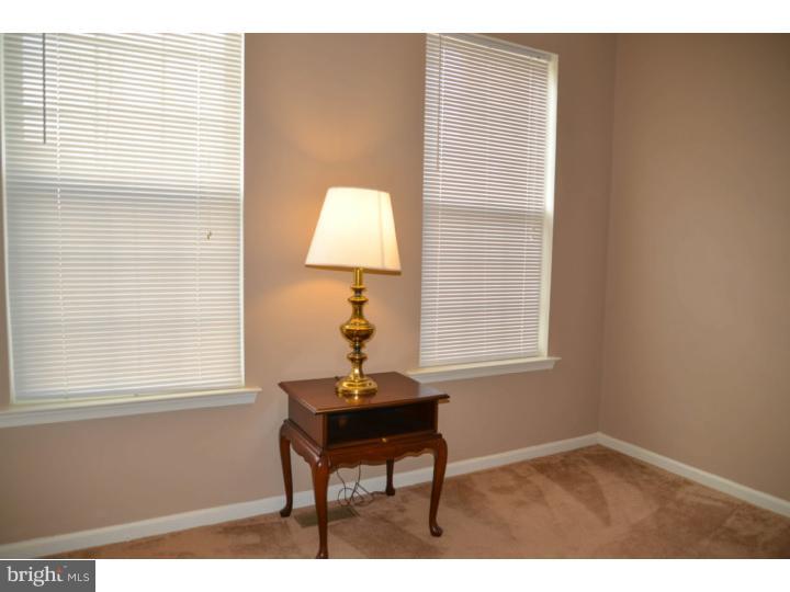 17 Howard Street Carneys Point, NJ 08069 - Photo 10 of 25 Gallery Image 10