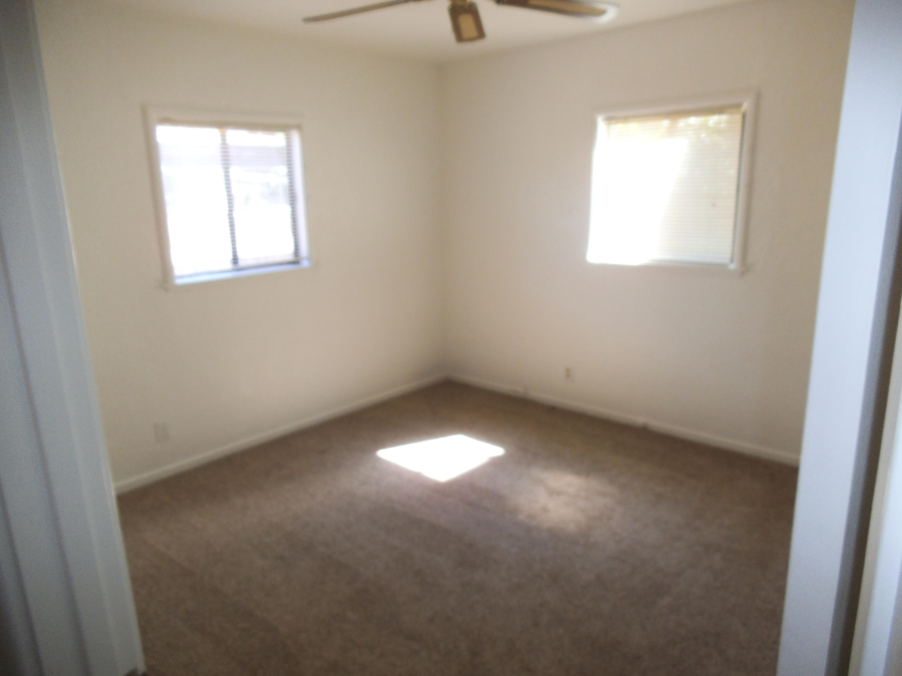 3607 Ricardo Avenue Redding, CA 96002 - Photo 11 of 20 an empty room with a window