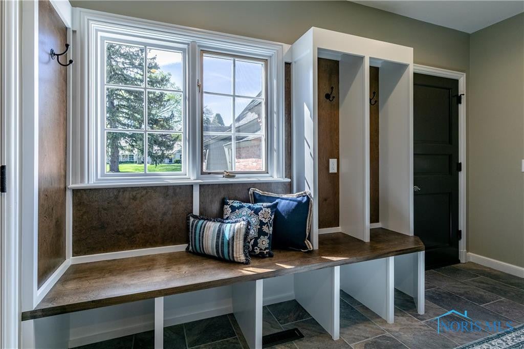 5275 Cambrian Road Toledo, OH 43623 - Photo 18 of 50 Gallery Image 18