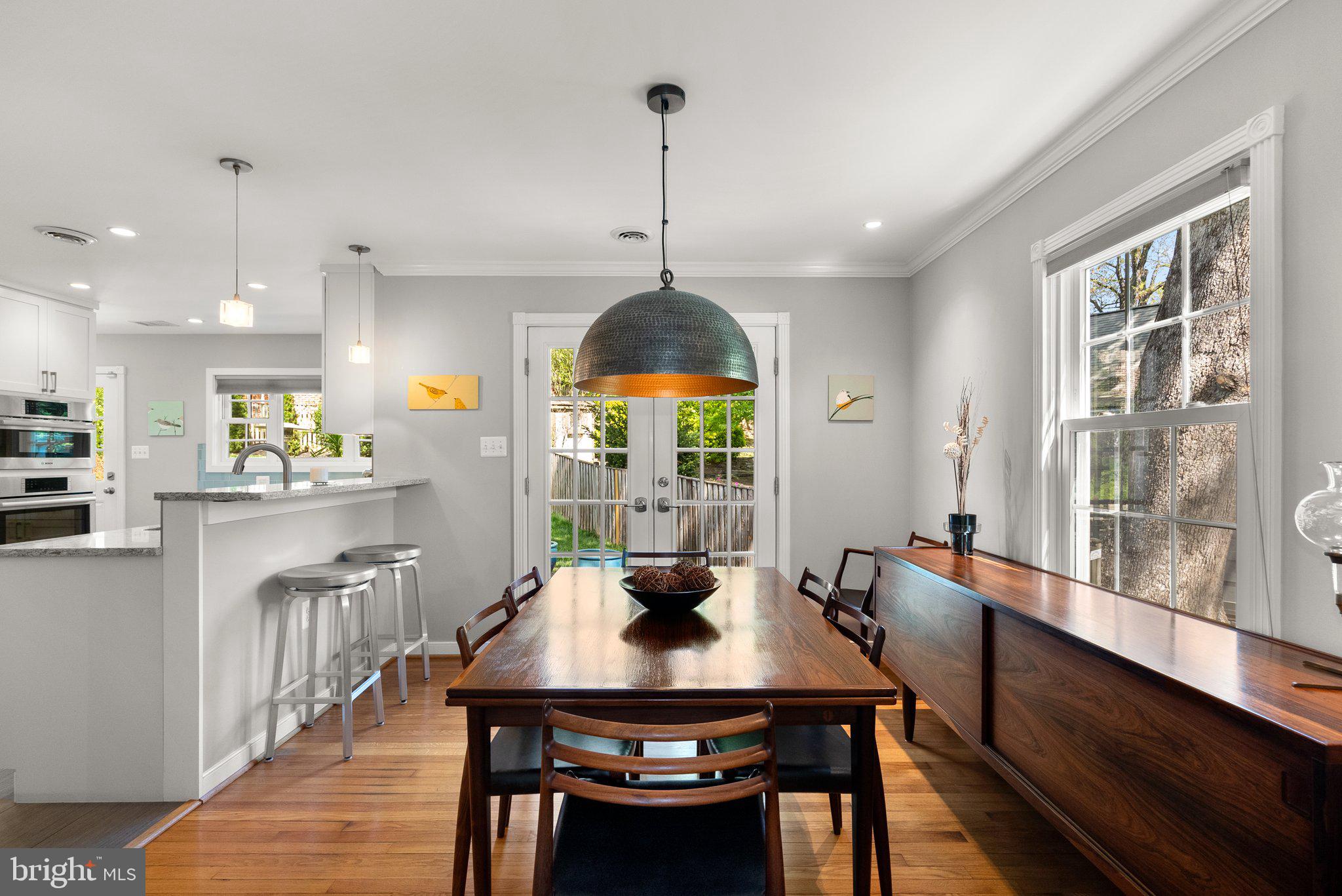 507 Ellsworth Drive Silver Spring, MD 20910 - Photo 9 of 42 a dining room with furniture and window