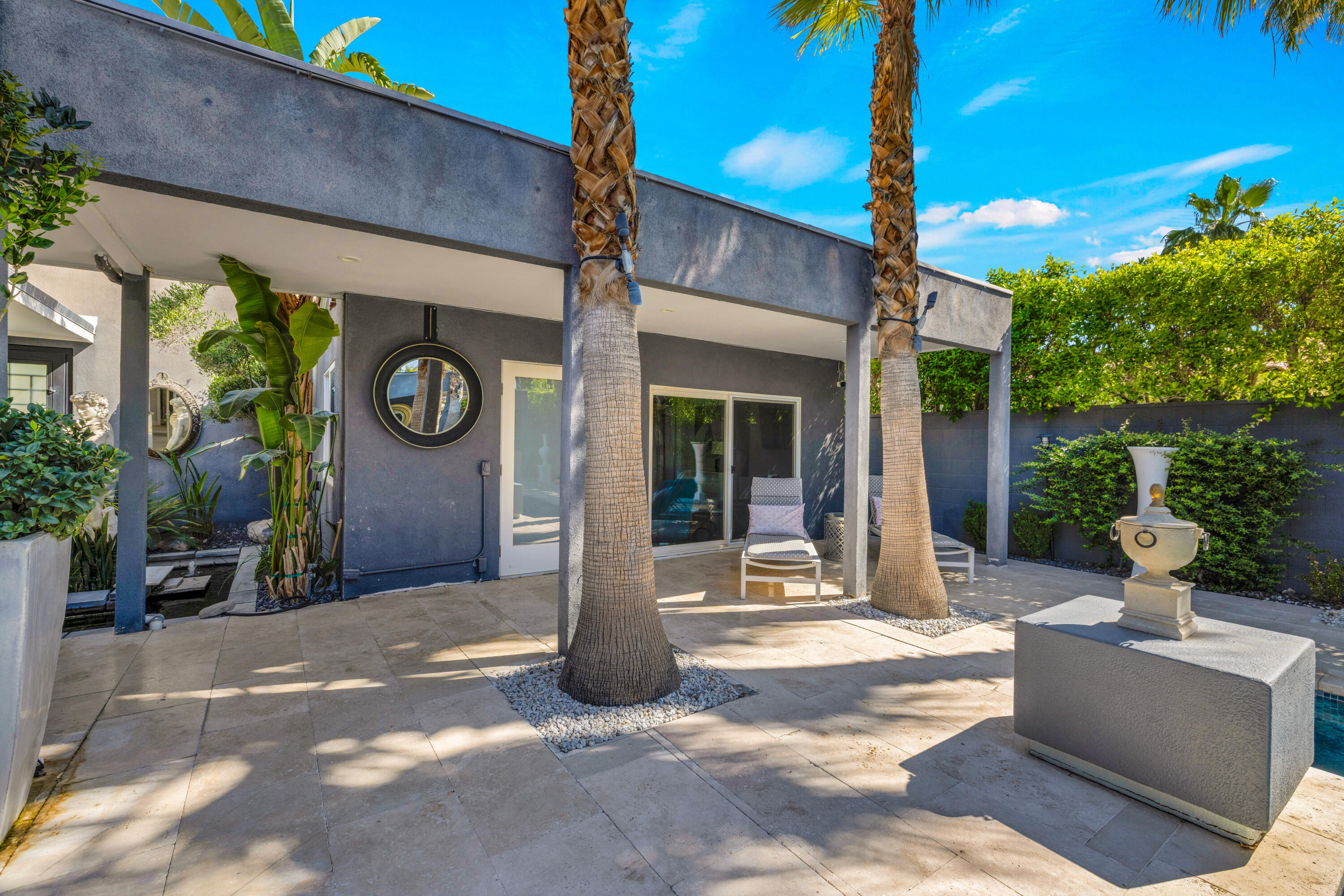 279 West Overlook Road Palm Springs, CA 92264 - Photo 22 of 48 32