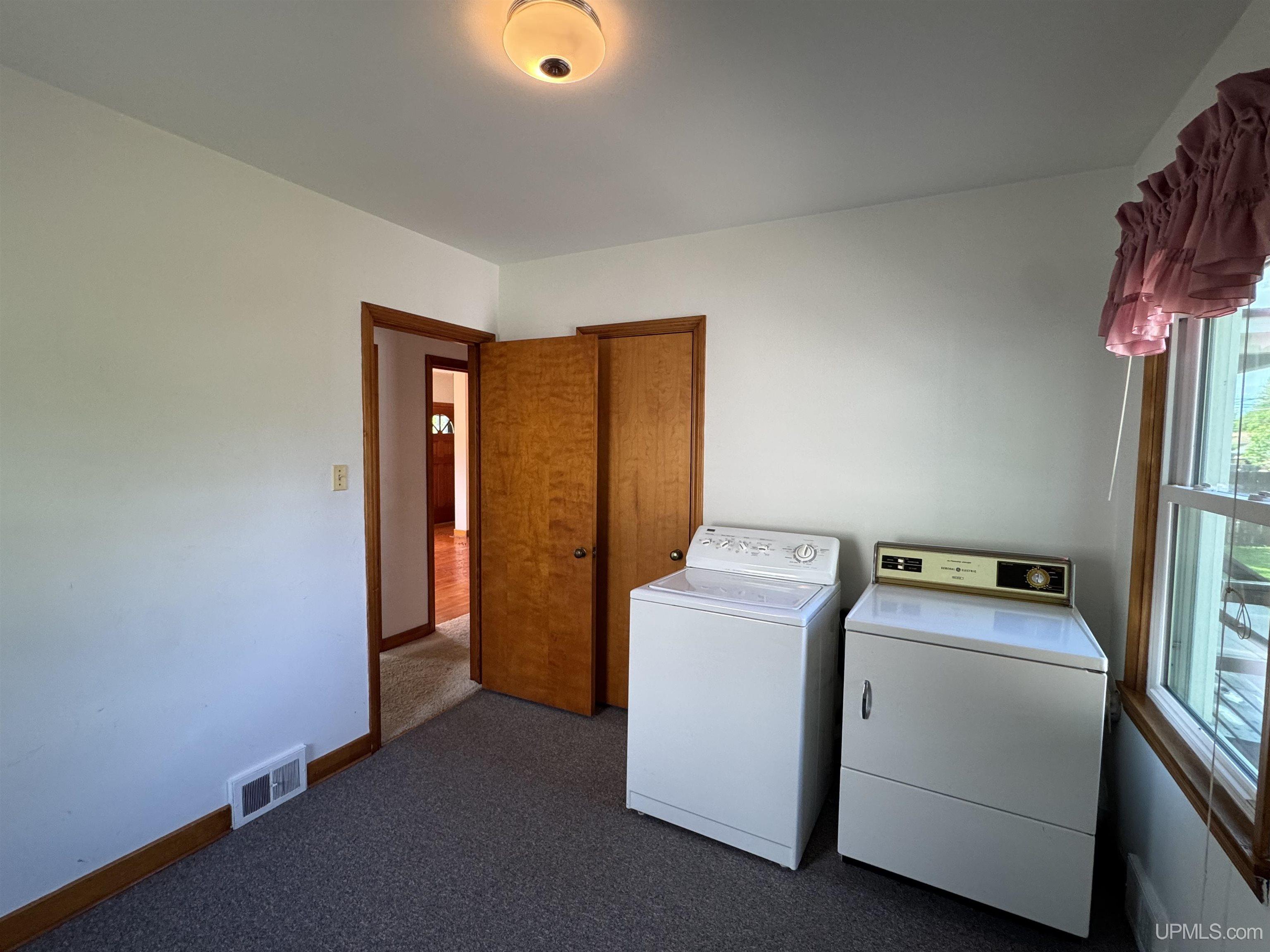 125 Daisy Street Ishpeming, MI 49849 - Photo 22 of 44