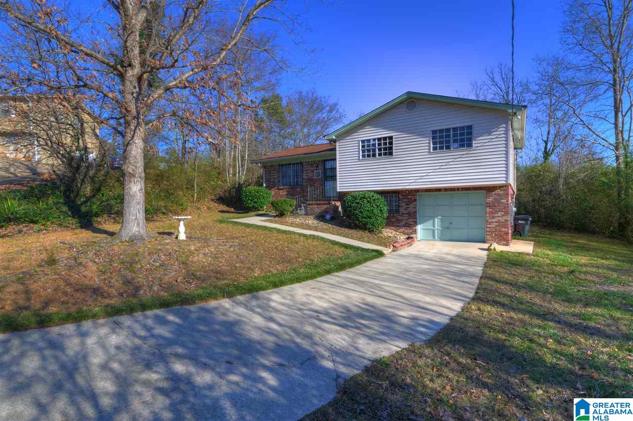 2701 7th Place Northeast Center Point, AL 35215 - Photo 3 of 21