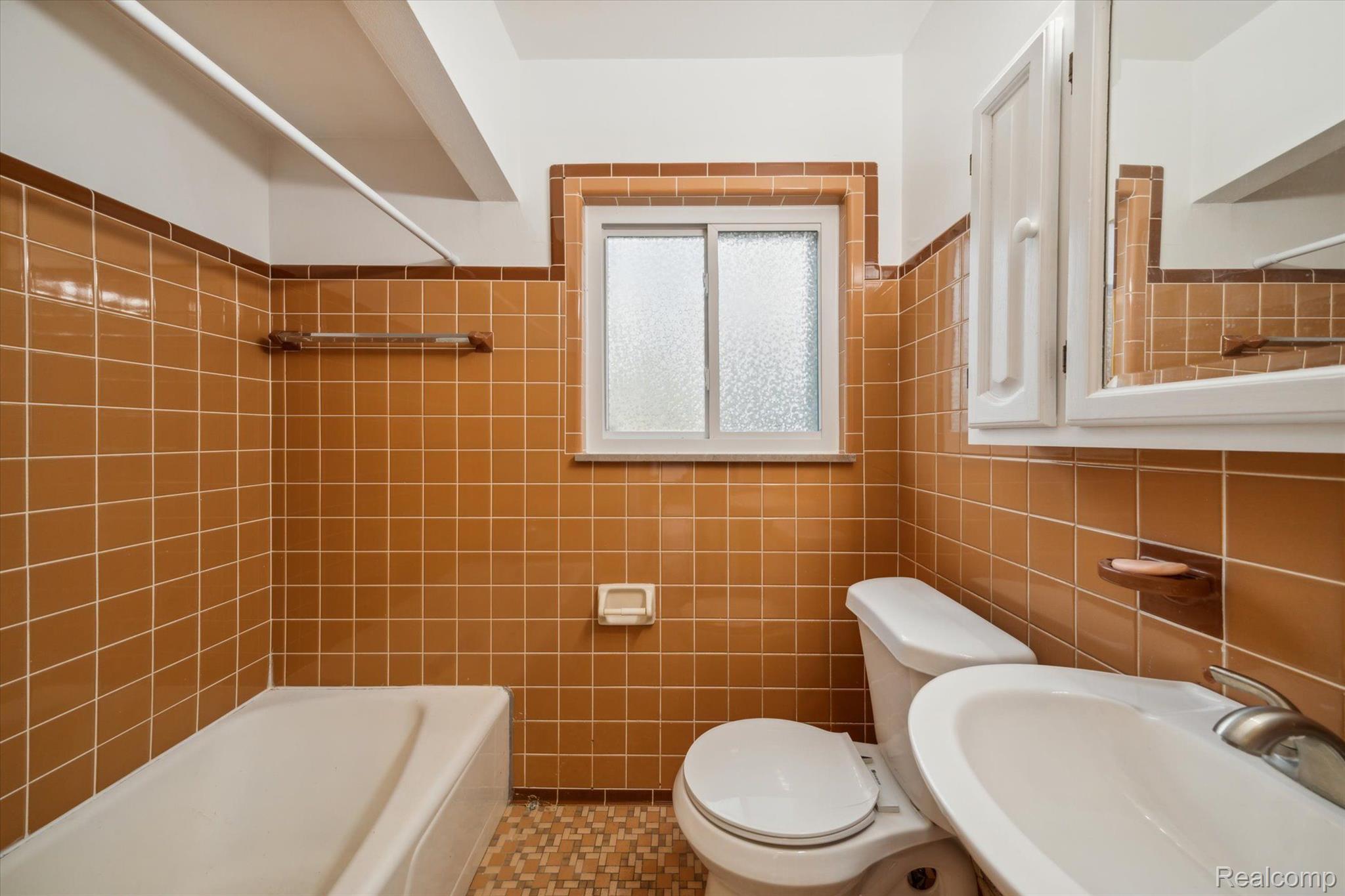 4430 Chicago Road Warren, MI 48092 - Photo 34 of 35 Gallery Image 34