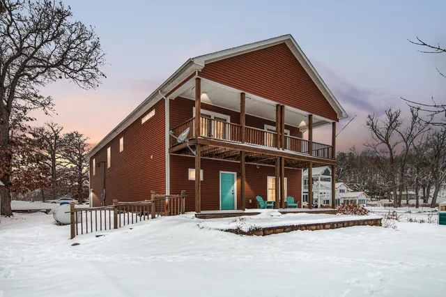 $599,900 | 7177 Longview Court, Delton, MI 49046