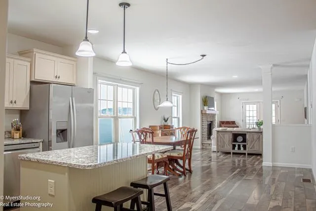 $599,900 | 7177 Longview Court, Delton, MI 49046