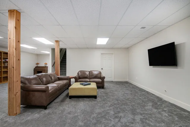 $599,900 | 7177 Longview Court, Delton, MI 49046