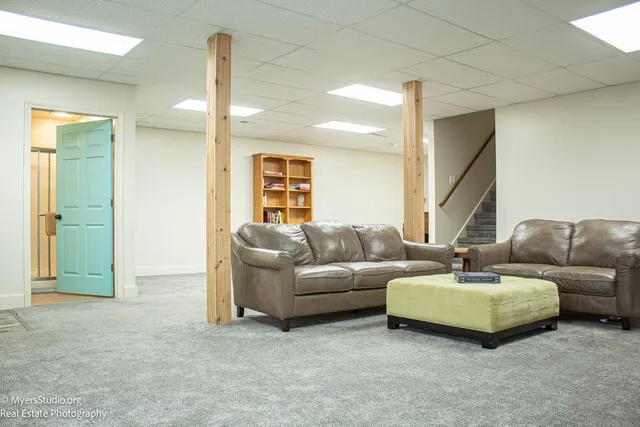 $599,900 | 7177 Longview Court, Delton, MI 49046