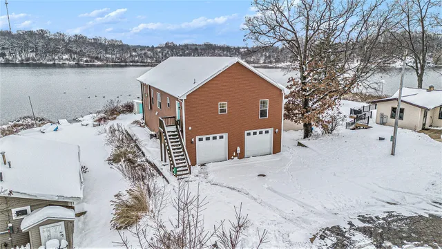 $599,900 | 7177 Longview Court, Delton, MI 49046