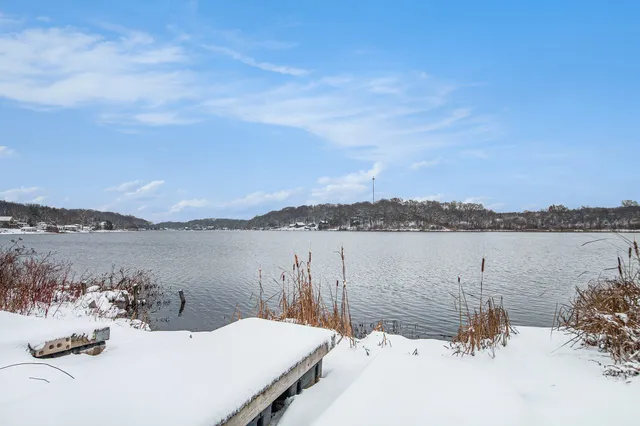 $599,900 | 7177 Longview Court, Delton, MI 49046