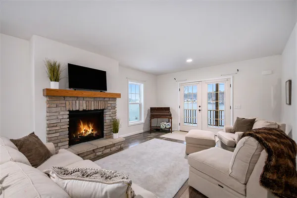 $599,900 | 7177 Longview Court, Delton, MI 49046
