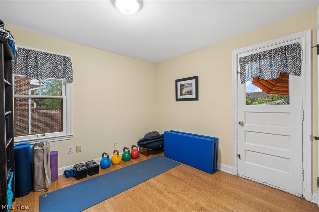 15718 Chadbourne Road Cleveland, OH 44120 - Photo 27 of 34 Gallery Image 27