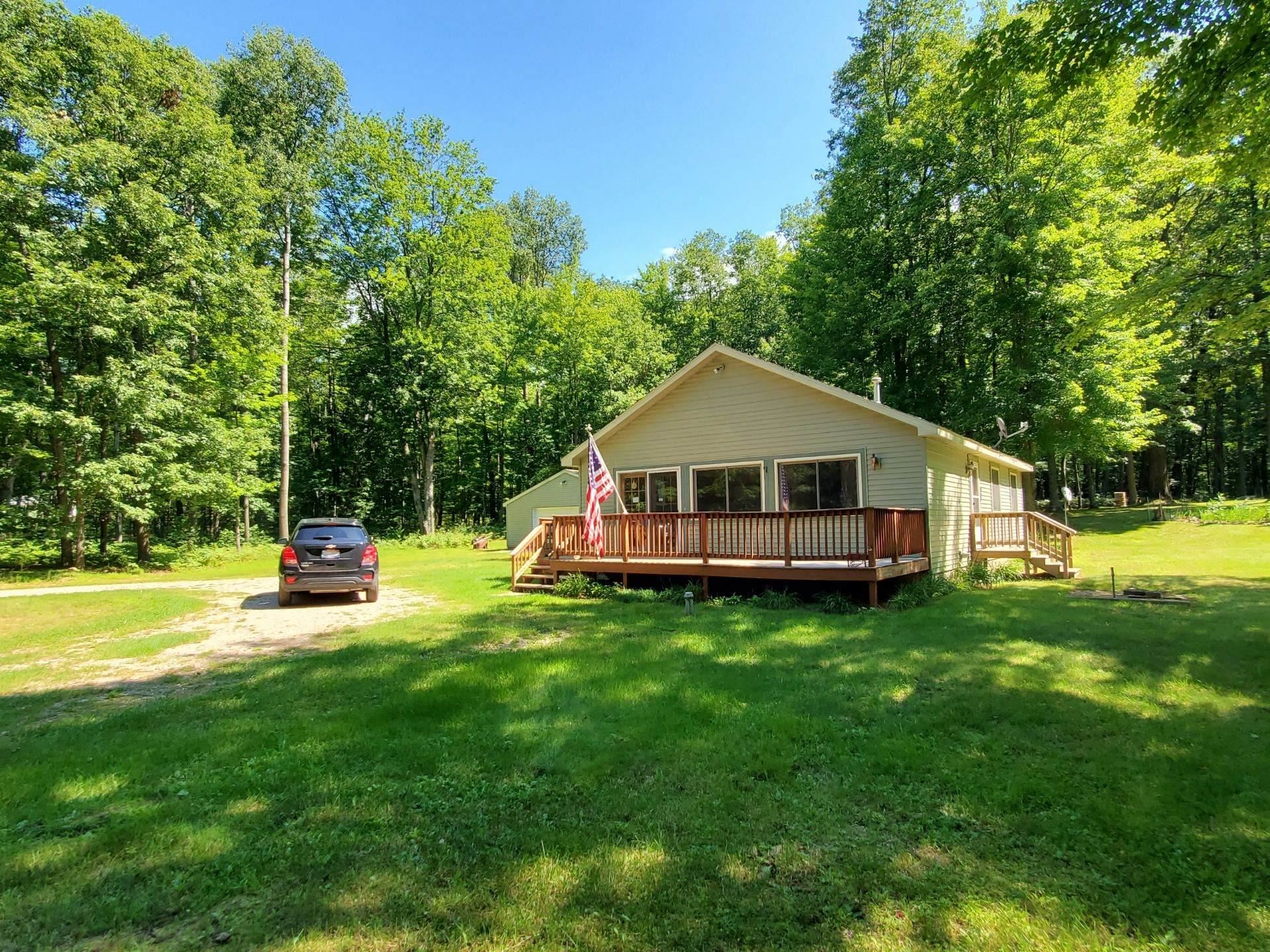 119 West Ridge Circle Leroy, MI 49655 - Photo 1 of 15 1903962.JPG