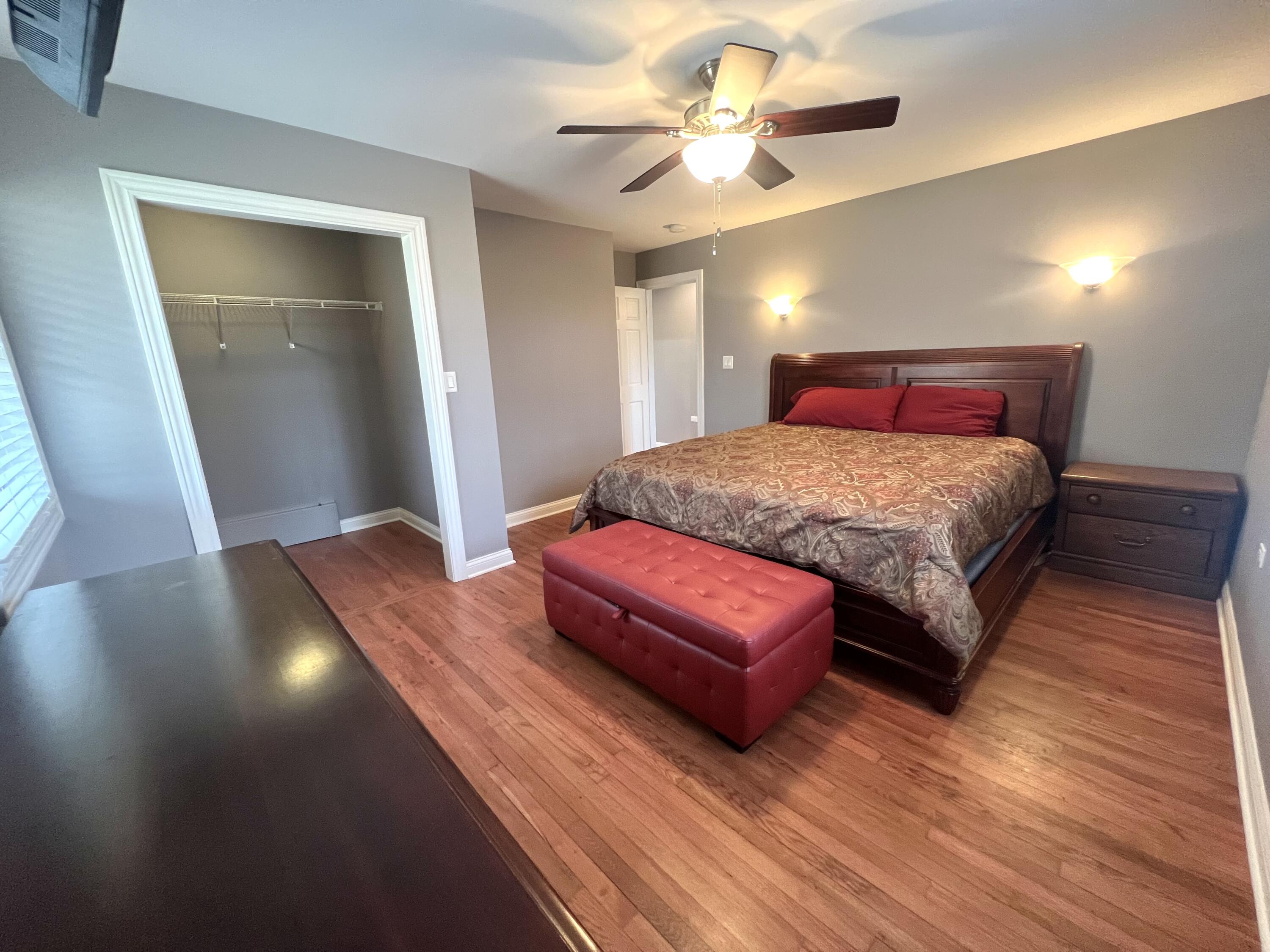 4828 Thar Road Coloma, MI 49038 - Photo 17 of 39 Primary Bedroom