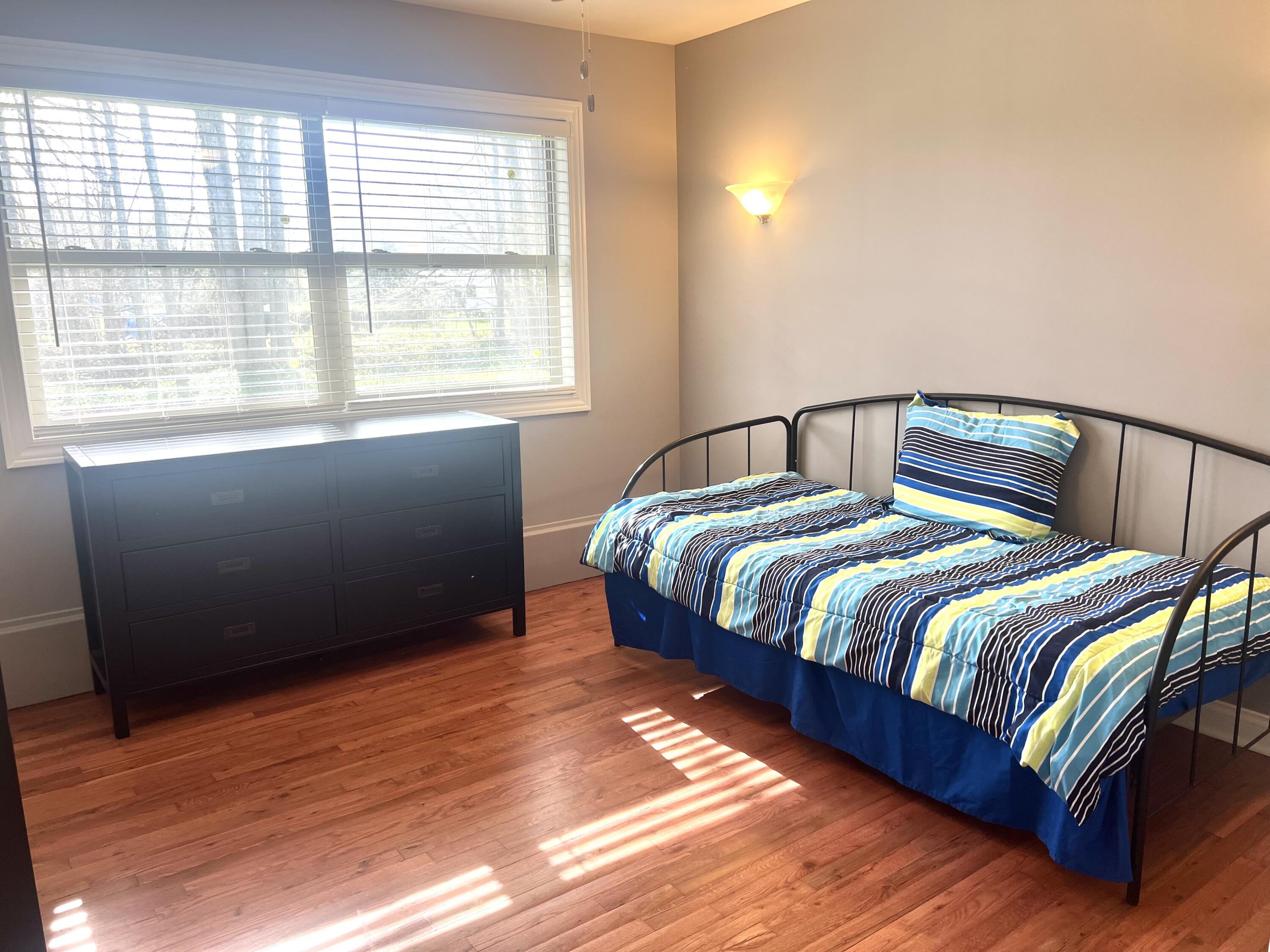 4828 Thar Road Coloma, MI 49038 - Photo 21 of 39 Bedroom 3
