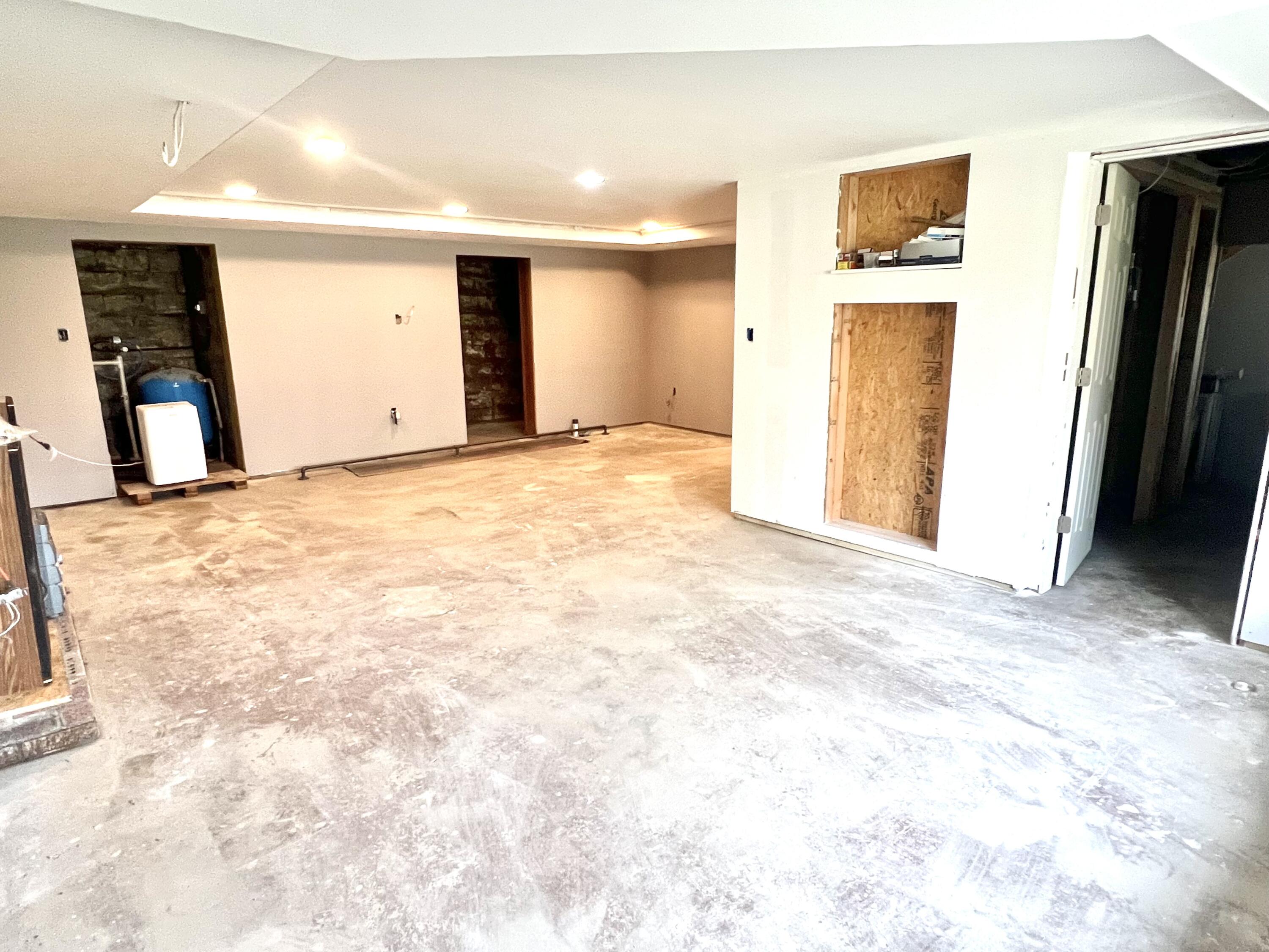 4828 Thar Road Coloma, MI 49038 - Photo 29 of 39 Basement
