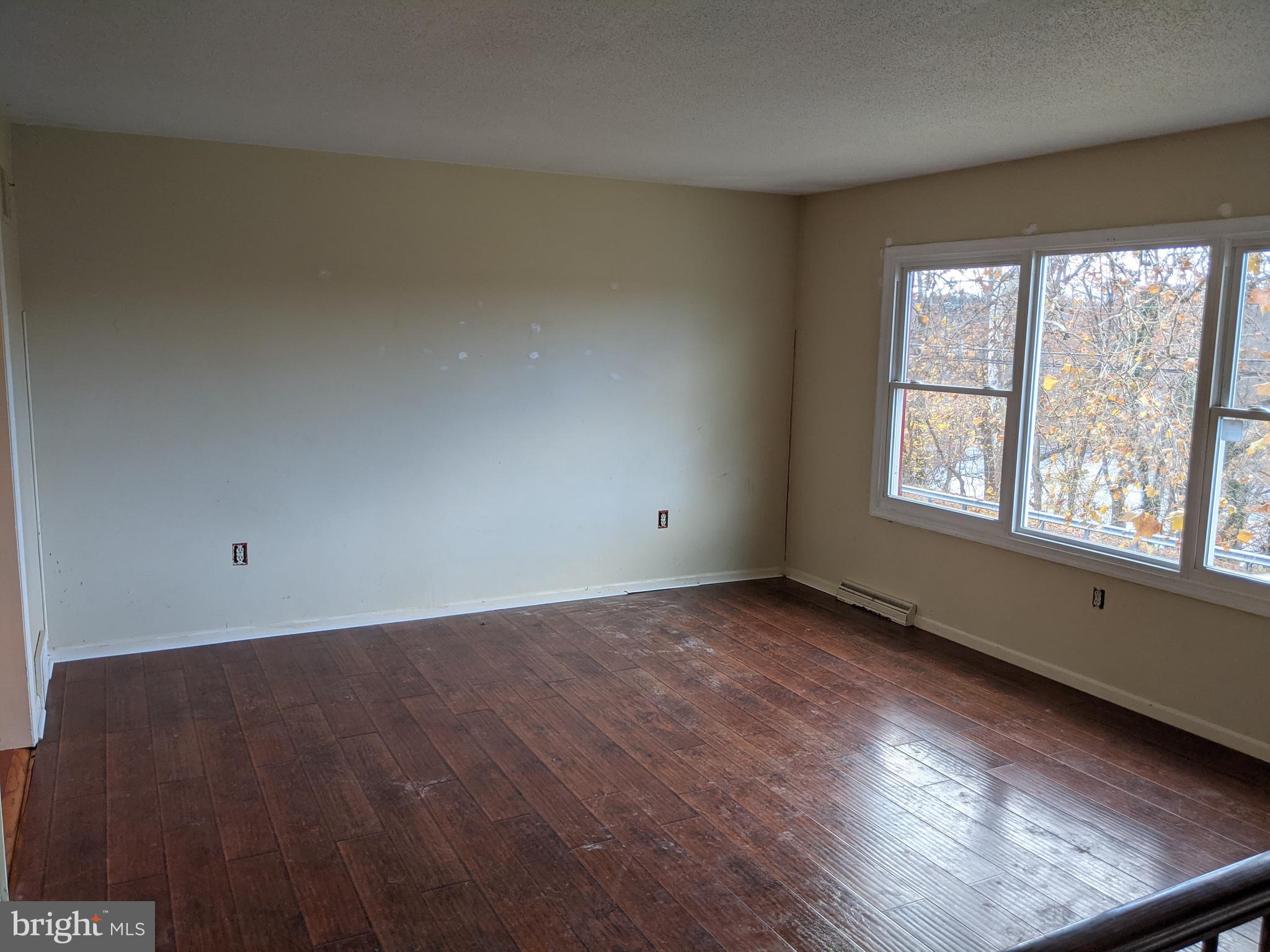 526 Orrs Bridge Road Camp Hill, PA 17011 - Photo 6 of 18 Gallery Image 6