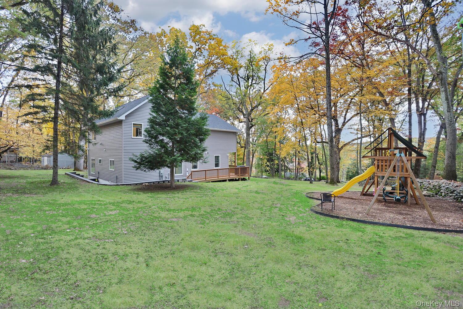 272 Quaker Road Pomona, NY 10970 - Photo 35 of 45
