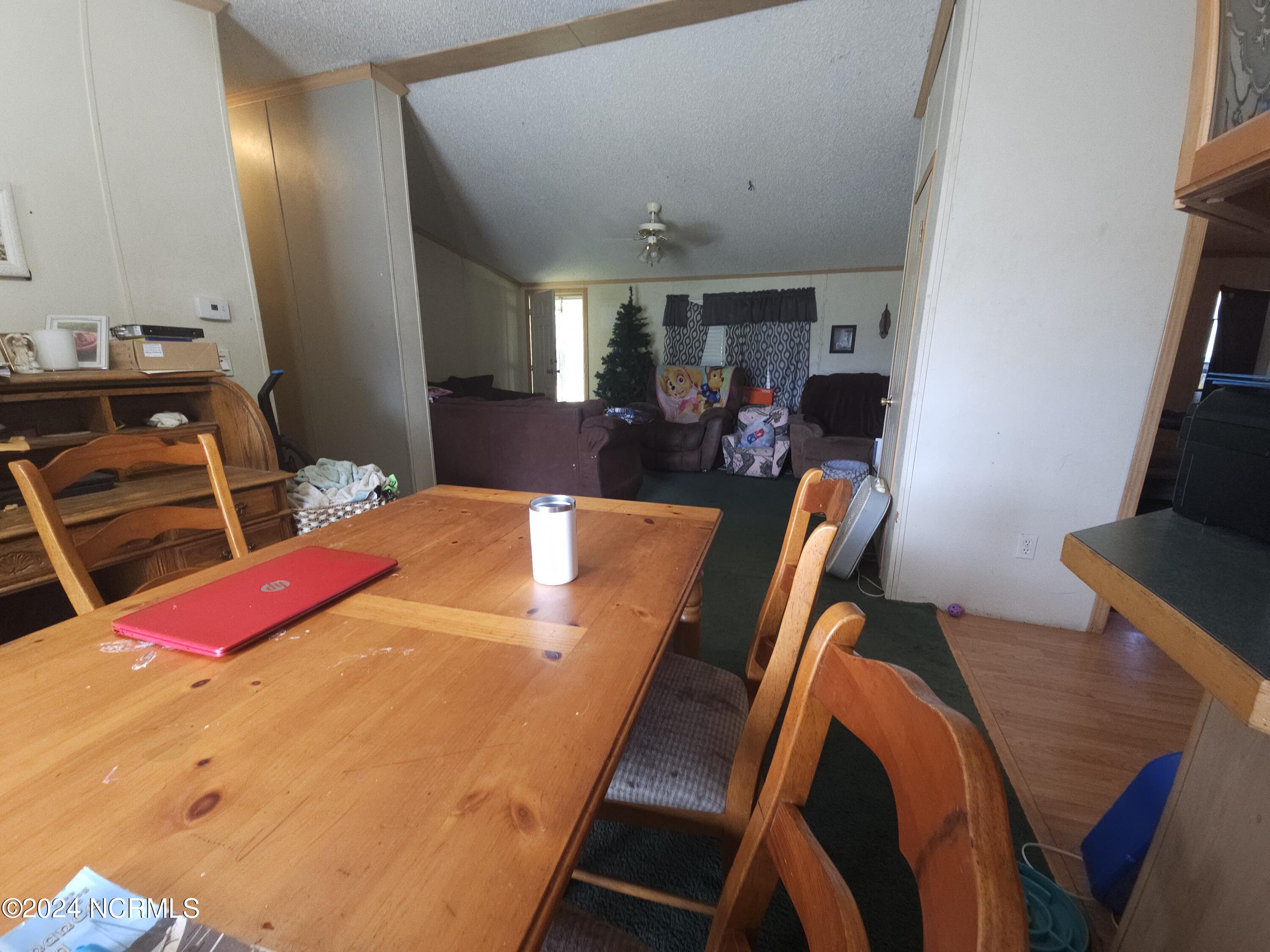 1294 Taylor Road Chocowinity, NC 27817 - Photo 12 of 19 Dining area