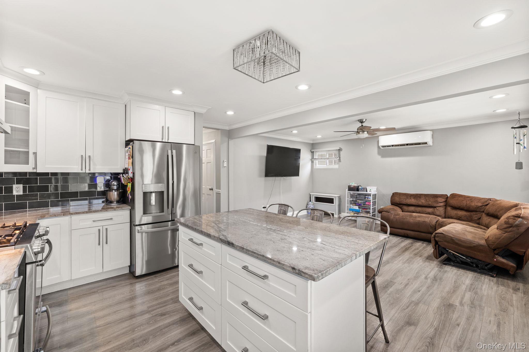 2383 Riverside Drive Wantagh, NY 11793 - Photo 9 of 30