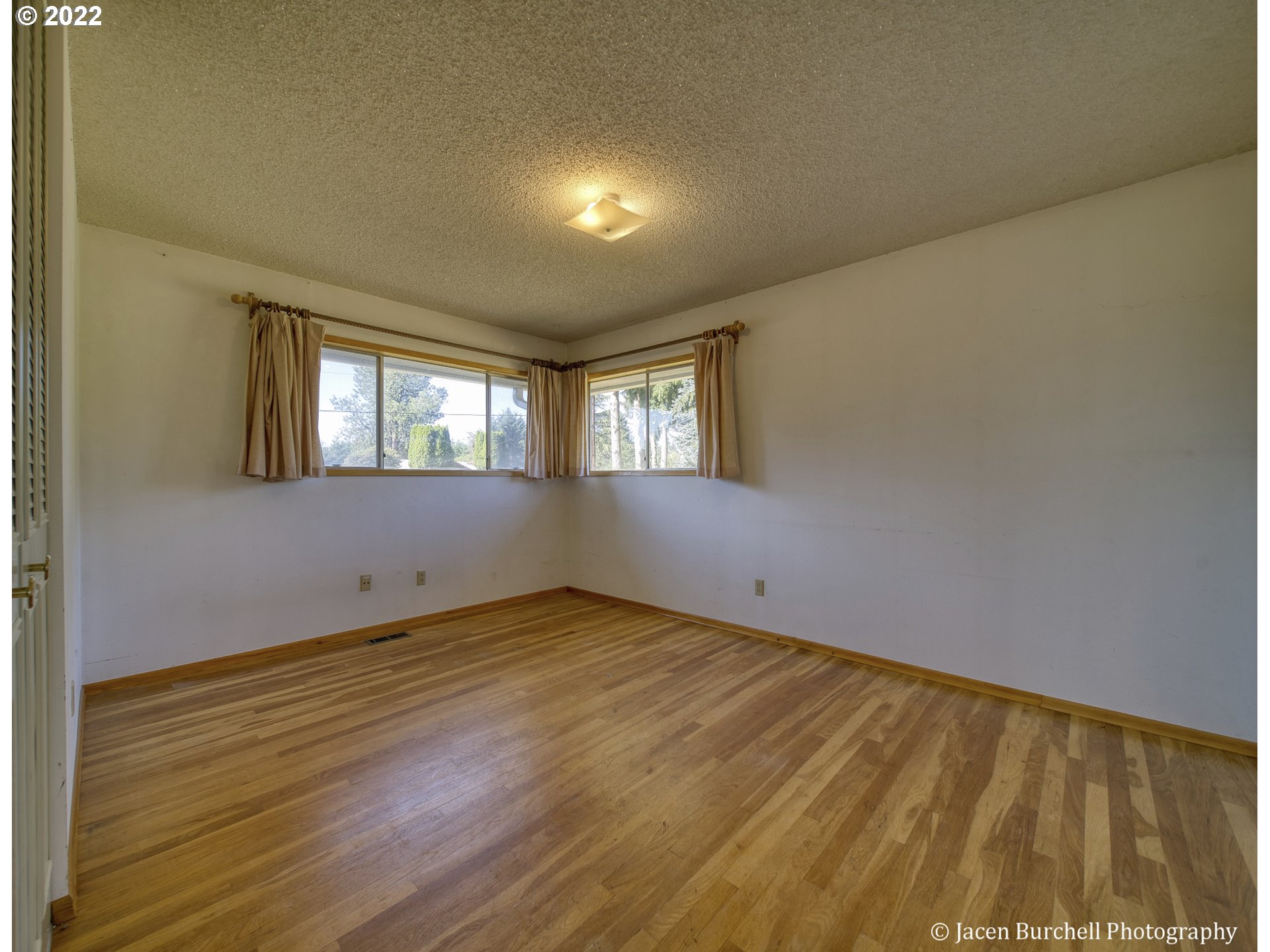 34249 Slavens Road Warren, OR 97053 - Photo 12 of 32 Bedroom