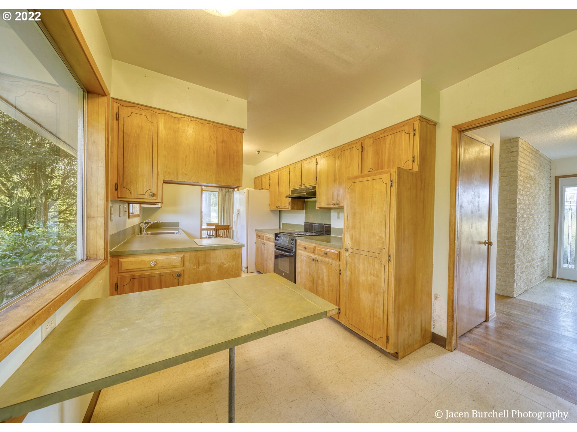 34249 Slavens Road Warren, OR 97053 - Photo 9 of 32 Kitchen